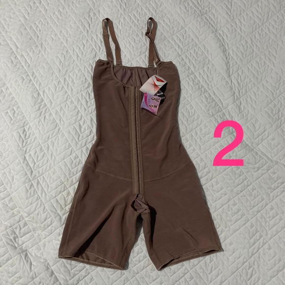 Small Fajas Colombianas - Picture 2 of 7